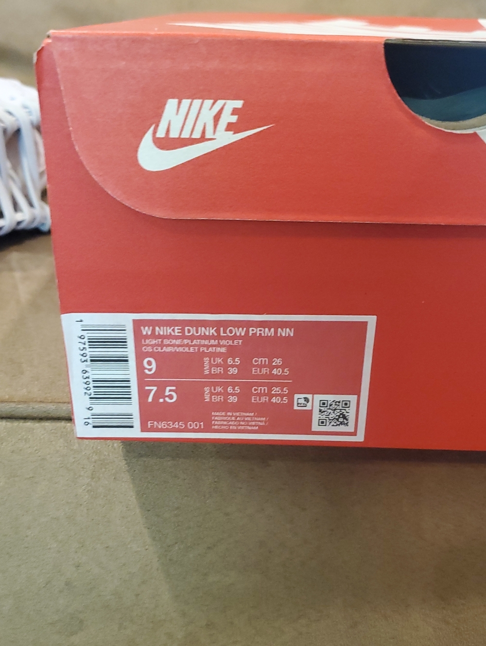 Nike Dunk Low Prm Platinum Violet - Picture 5 of 6